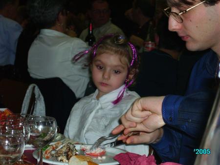 Bon ' Ap... Papa....!!!  C'est quoi c�...!