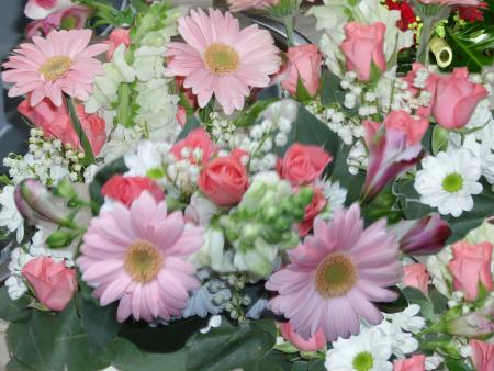 Pti' montage de Fleurs ... Bisss & Bonne journ�e