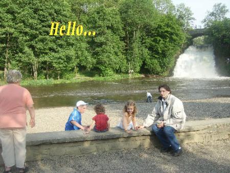 Hello & Bonne Journ�e Bisss